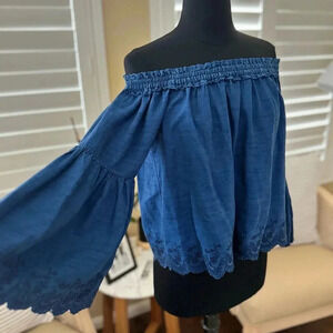 NWT | American Eagle | Denim Chambray Lace Crop Top Belle Sleeve - Size S